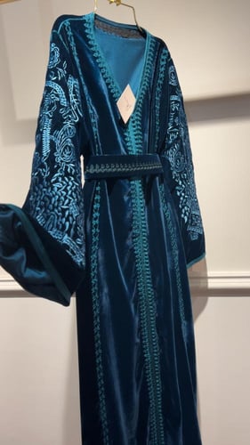 قفطان مخمل تطريز