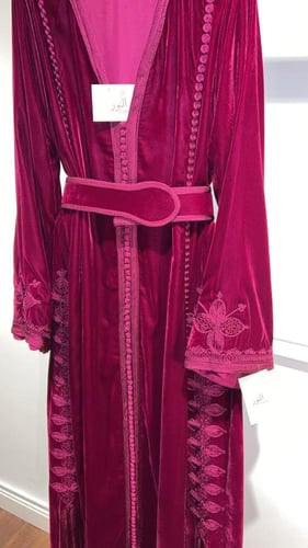 قفطان مخمل تطريز