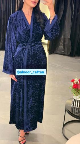 قفطان ناعم مخمل