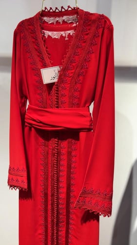 قفطان تطريز احمر