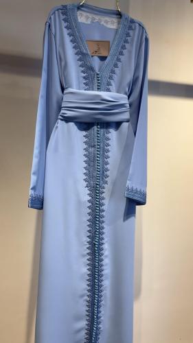 قفطان تطريز سماوي فاتح