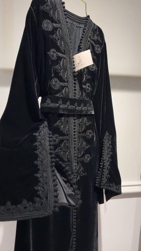 قفطان مخمل تطريز