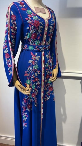 قفطان شك ازرق ورد