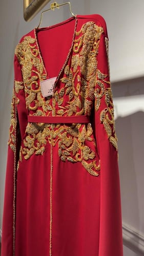 قفطان شك احمر عنابي