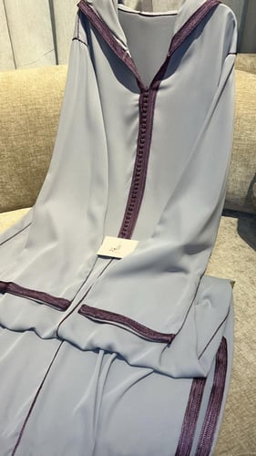 جلابيه تطريز رمادي وموف