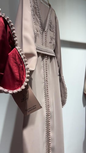 قفطان تطريز مبطن