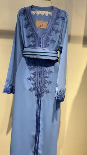 قفطان تطريز سماوي فاتح