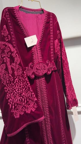 قفطان مخمل تطريز