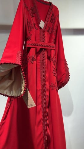 قفطان تطريز مبطن