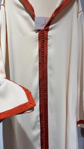 جلابيه تطريز سكري واورنج