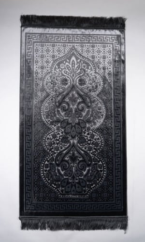 سجاد صلاة حرير بنقشة كلاسيك