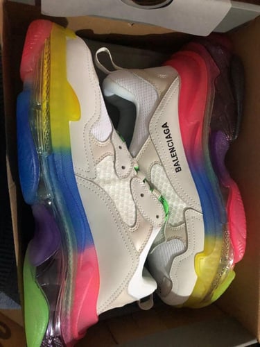 Balenciaga triple s rainbow