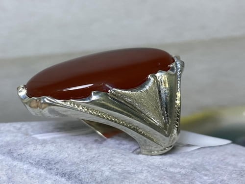 خاتم فضه بحجر العقيق اليماني الكرزي بختم الرفاع