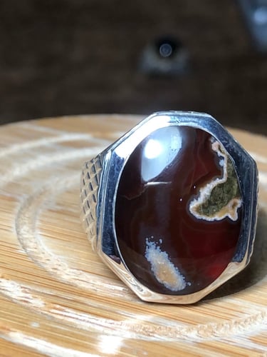 خاتم فضه بحجر العقيق اليماني صياغه احمد الدمام b07