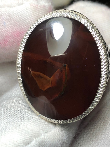 خاتم فضه بحجر العقيق اليماني المزعفر صياغه بحرينيه...