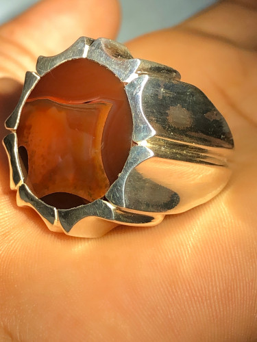 خاتم فضه بحجر العقيق اليماني الزعفراني بصياغة يدوي...
