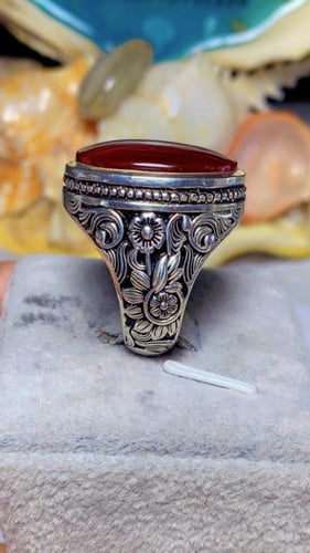 عقيق يماني كبدي مزعفر برتاش بالحروف العربيه صياغة...