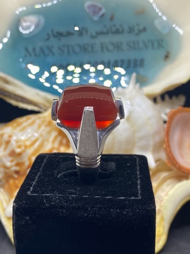 خاتم الفضة بحجر عقيق يماني دموي قص مربعي بصياغة حم...