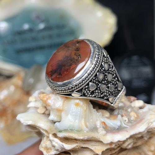 خاتم فضه بحجر العقيق اليماني المصور الشجري صياغة ي...