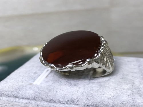 خاتم فضه بحجر العقيق اليماني الكرزي صياغة خاصة بخت...