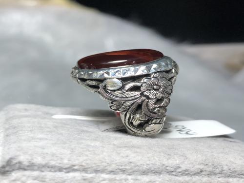 خاتم فضه بحجر العقيق اليماني الكرزي المزعفر صياغة...