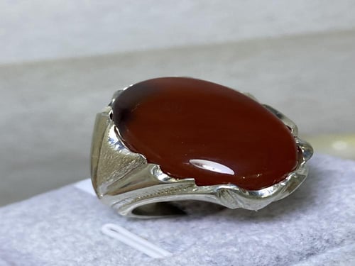 خاتم فضه بحجر العقيق اليماني الكرزي بختم الرفاع