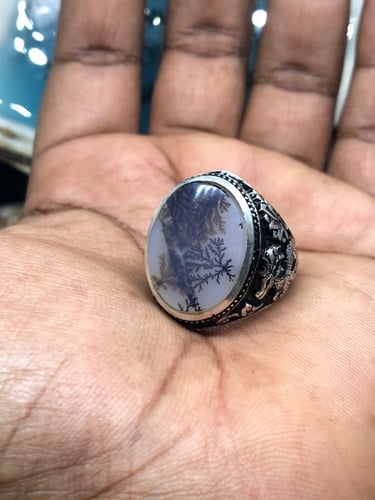 خاتم الفضة بحجر عقيق يماني مشجر بصياغة عباسي ار ال...