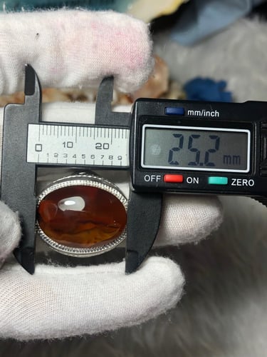 خاتم فضه بحجر العقيق اليماني المزعفر صياغه بحرينيه...