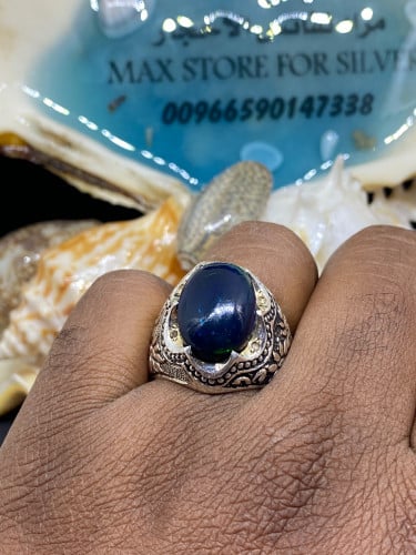 خاتم الفضة بحجر آوبال فل فاير بصياغة الاستاذ جراح...