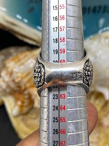 خاتم الفضة بحجر فيروز نيشابوري ايراني بصياغة جراح...