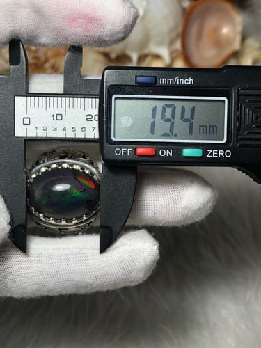 خاتم فضه بحجر الاوبال صياغه ايرانيه