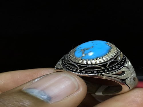 خاتم فضه بحجر الفيروز النيشابوري صياغة ايرانيه (ها...