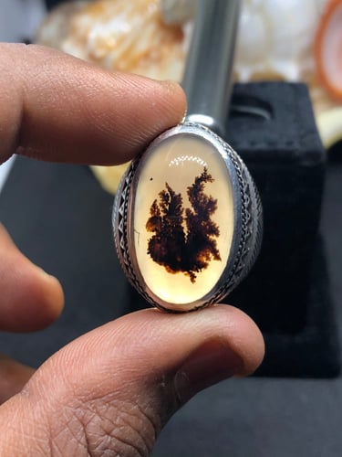 خاتم الفضة بحجر العقيق اليماني المشجر بصياغة عباسي...