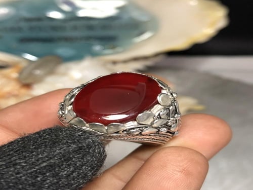 خاتم فضة بحجر العقيق اليماني الاحمر الرماني صياغة...