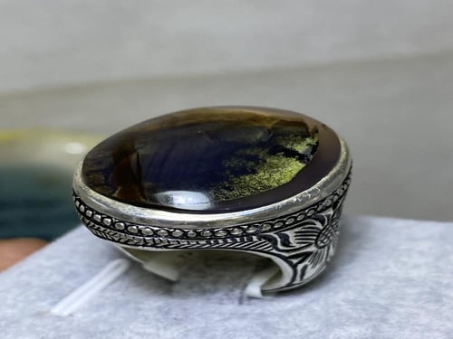 خاتم فضه بحجر العقيق اليماني الشجري المصور صياغة غ...