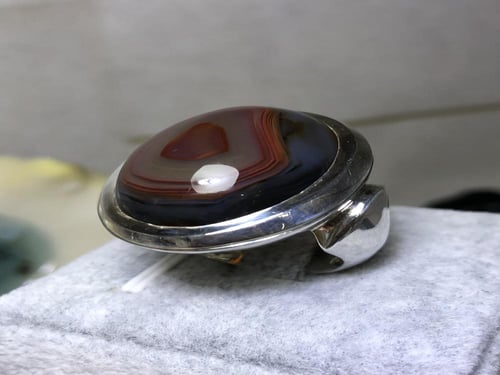 خاتم فضه بحجر عقيق يماني مزعفر صياغة حمادة ViP مود...