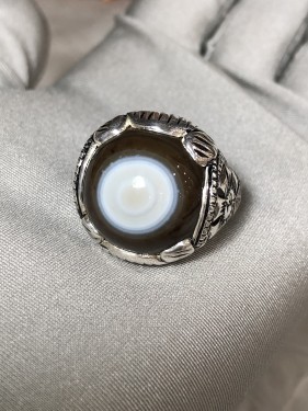 خاتم فضه بحجر بقراني يماني صياغه برتاش. ورشة غلام