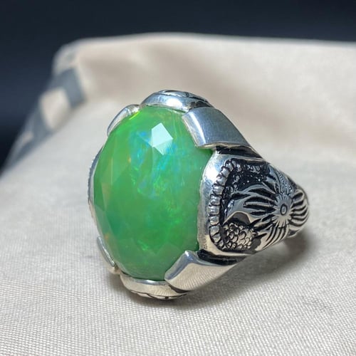 خاتم فضه بحجر اوبال اثيوبي اخضر بصياغة غلام البرتا...