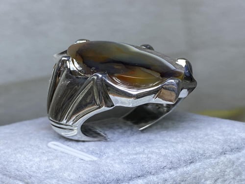 خاتم فضه بحجر العقيق اليماني المشجر المميز صياغة ح...