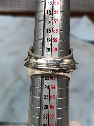 خاتم فضه بحجر العقيق اليماني صياغه المدينة المنورة