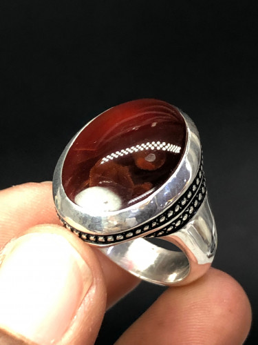 خاتم فضه بحجر العقيق اليماني الكرزي