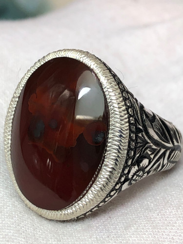 خاتم فضه بحجر العقيق اليماني صياغه بحرينيه (غلام)