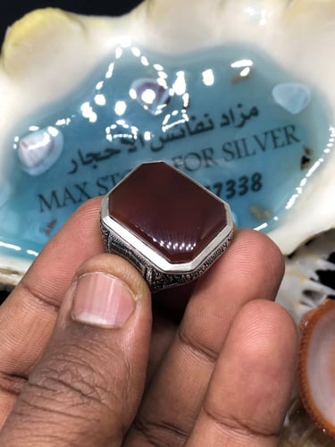 خاتم الفضة بحجر عقيق خرساني ايراني بصياغة نقرة ساز...