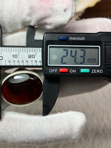 خاتم فضه بحجر العقيق اليماني صياغه بحرينيه (غلام)