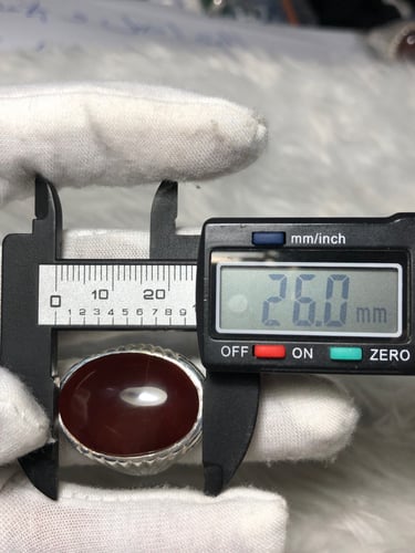 خاتم فضه بحجر العقيق اليماني صياغه بحرينيه (عقيل)