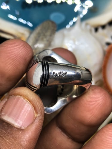 خاتم الفضة بحجر العقيق اليماني المشجر بصياغة عباسي...