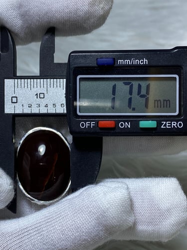 خاتم فضه بحجر العقيق اليماني الكرزي المزعفر صياغه...