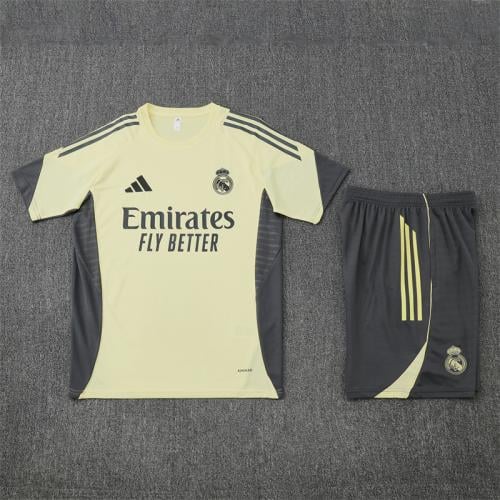 طقم تدريب صيفي ريال مدريد