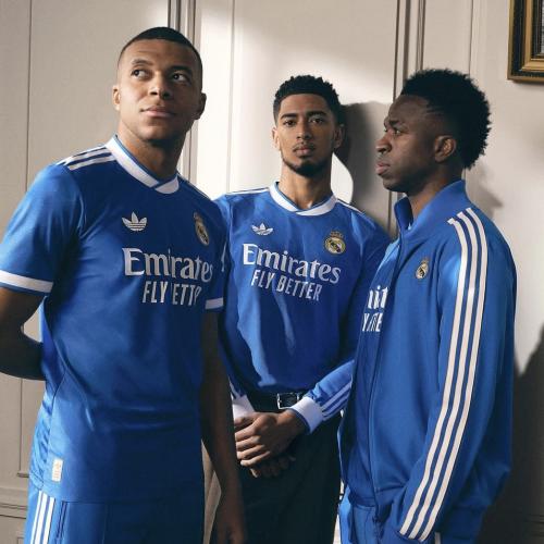 تيشيرت او طقم ريال مدريد - نسخة اللاعبين