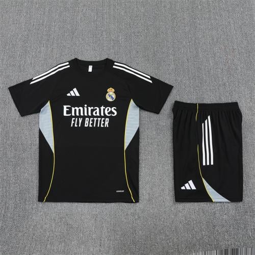 طقم تدريب صيفي ريال مدريد